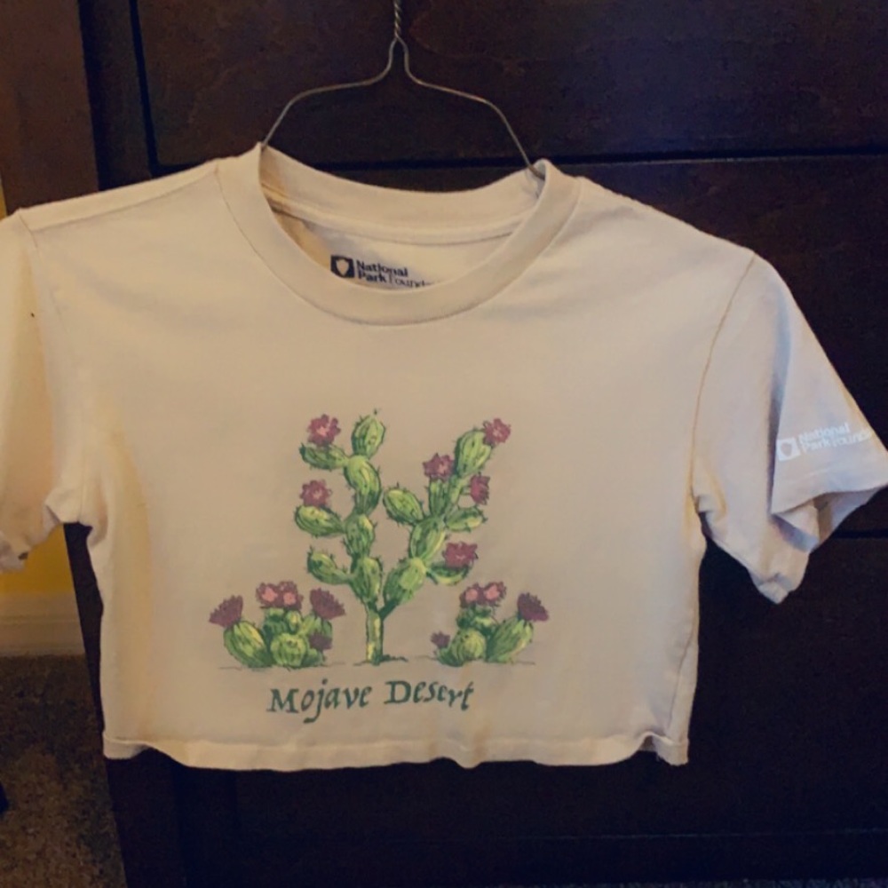 Flower shirt.